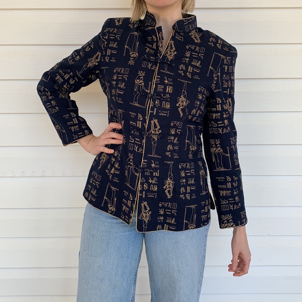 Elegant Egyptian-Printed Blazer, Small/Medium
